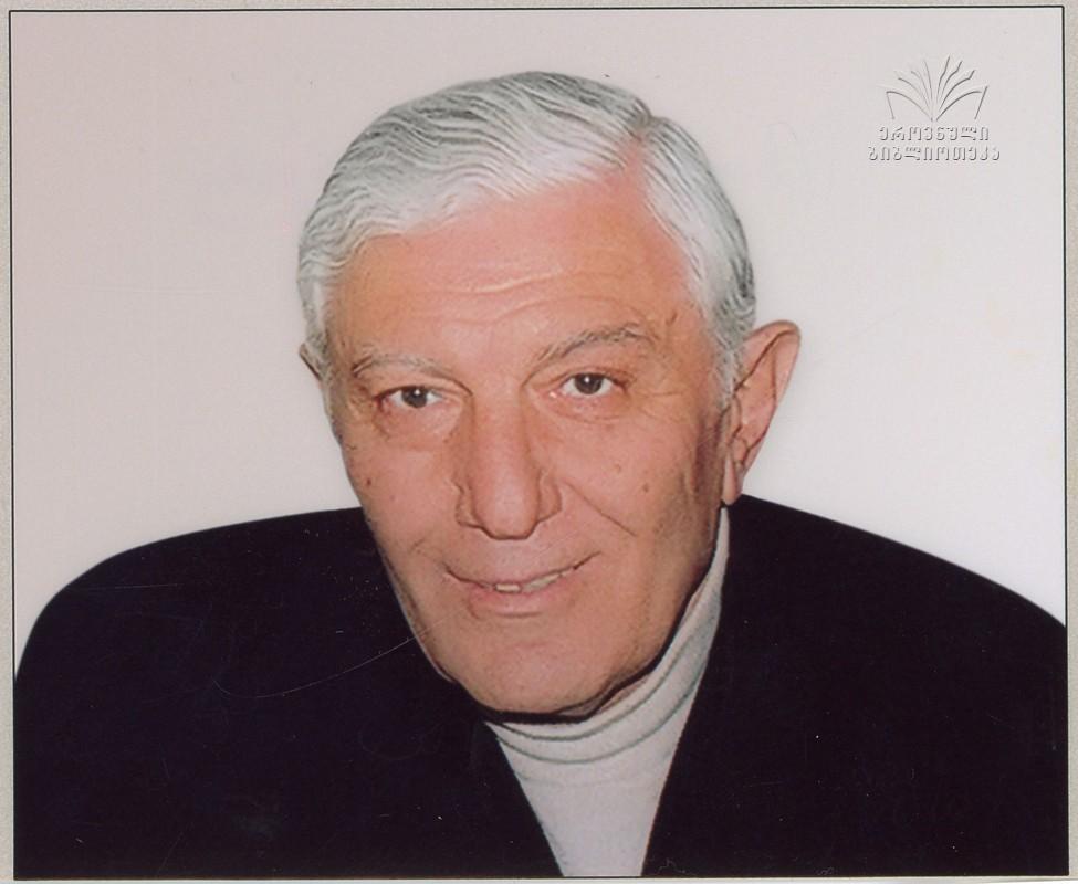 როლანდ's photo